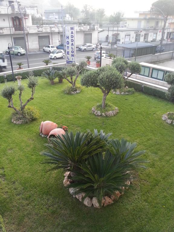 Hotel Maddaloni Tufino Buitenkant foto